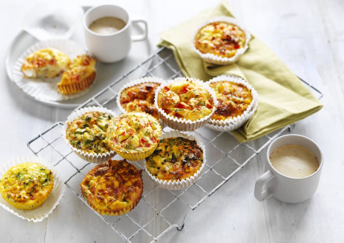 Egg muffins with feta and tomatoes